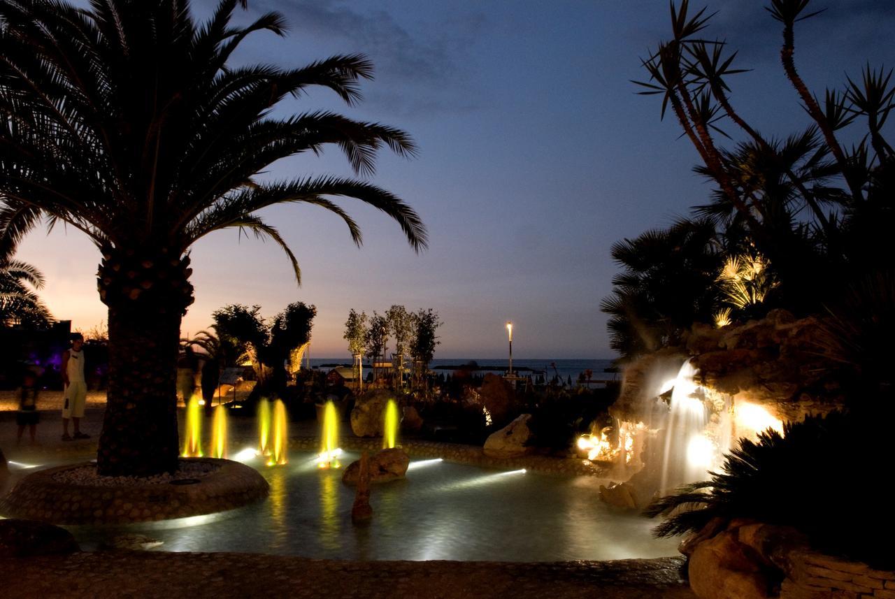 Hotel Dino San Benedetto del Tronto Extérieur photo