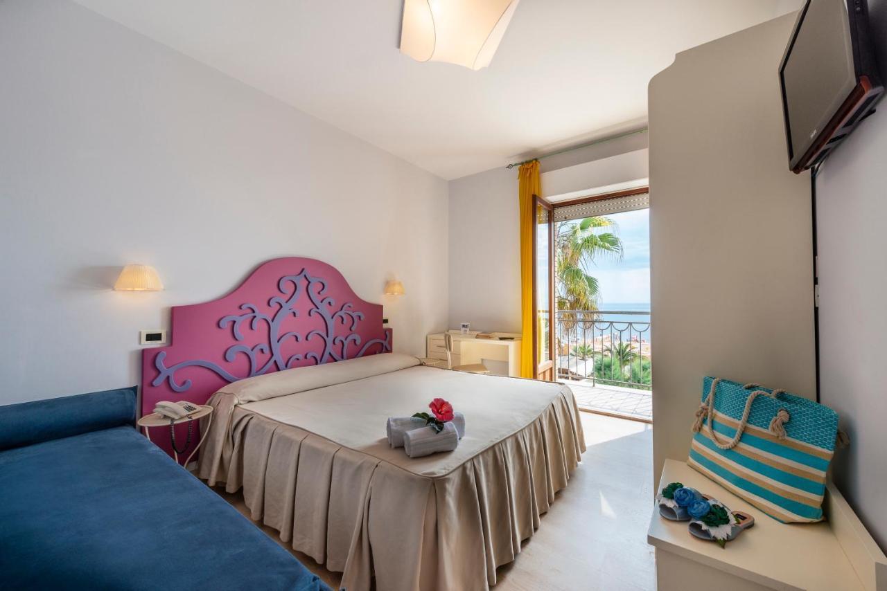 Hotel Dino San Benedetto del Tronto Extérieur photo